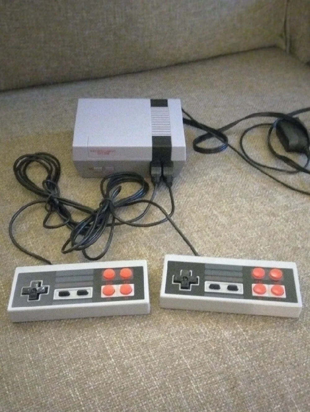 NES Retro Classic Mini Gaming Console with Two Wired Controllers - Gray 640 Game